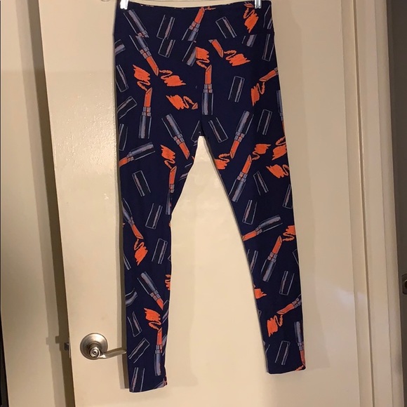 LuLaRoe Lipstick Leggings - Picture 2 of 5